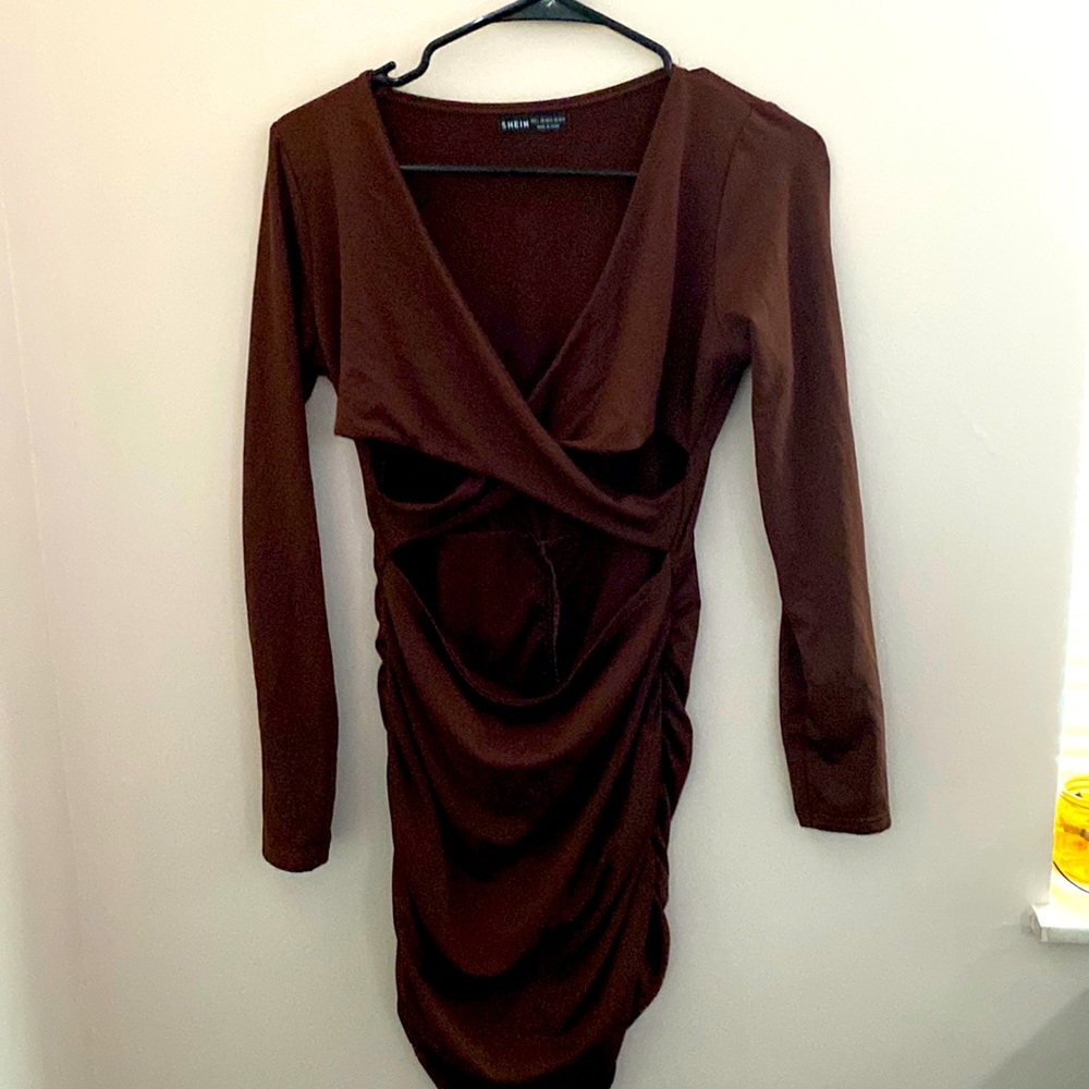 Brown dress